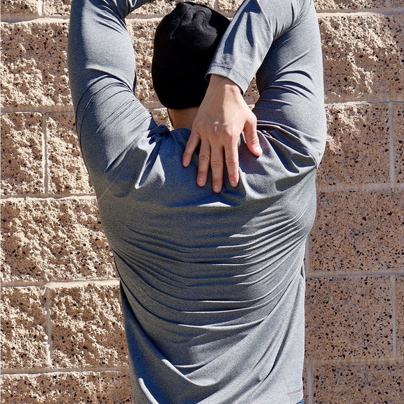 🆕 Vuori x Barrys Rare Release Mens Tradewind Tech Long Sleeve Tech Tee Shirt - Picture 5 of 12